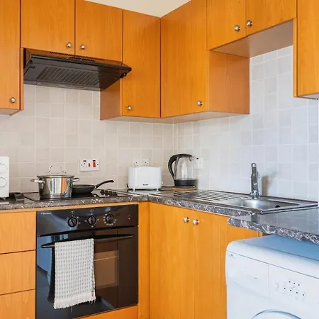 Appartement Glade - 1 Bedroom W Balcony In Larnaca