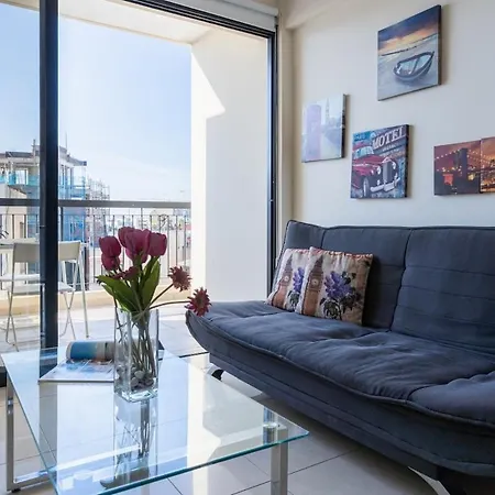 Glade - 1 Bedroom W Balcony In * Ларнака
