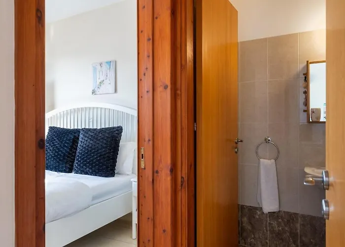 Апартаменты Glade - 1 Bedroom W Balcony In