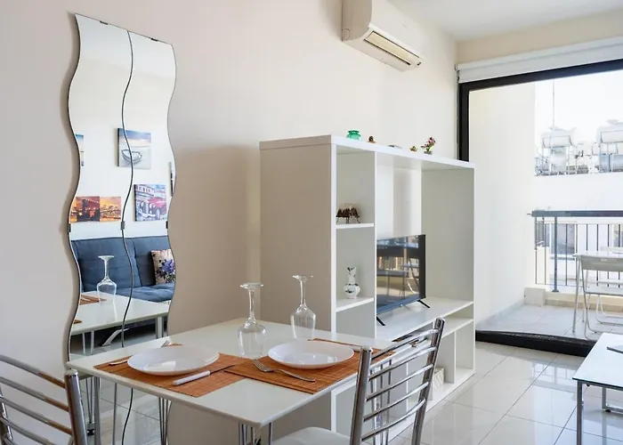 Glade - 1 Bedroom W Balcony In Апартаменты *